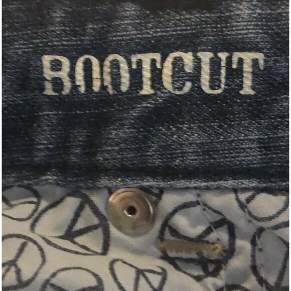 Mossimo Womens Size 9 Blue Denim Jeans Bootcut Low Rise Stretch Light Wash - Picture 5 of 5